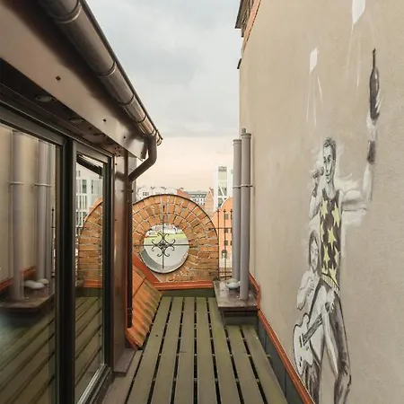 Apartamentyin Labofarm *