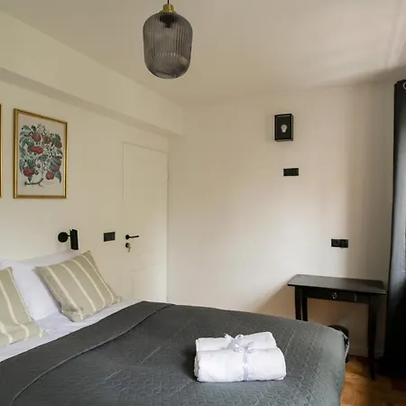 Apartamentyin Labofarm