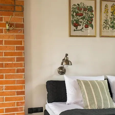 아파트 Apartamentyin Labofarm *